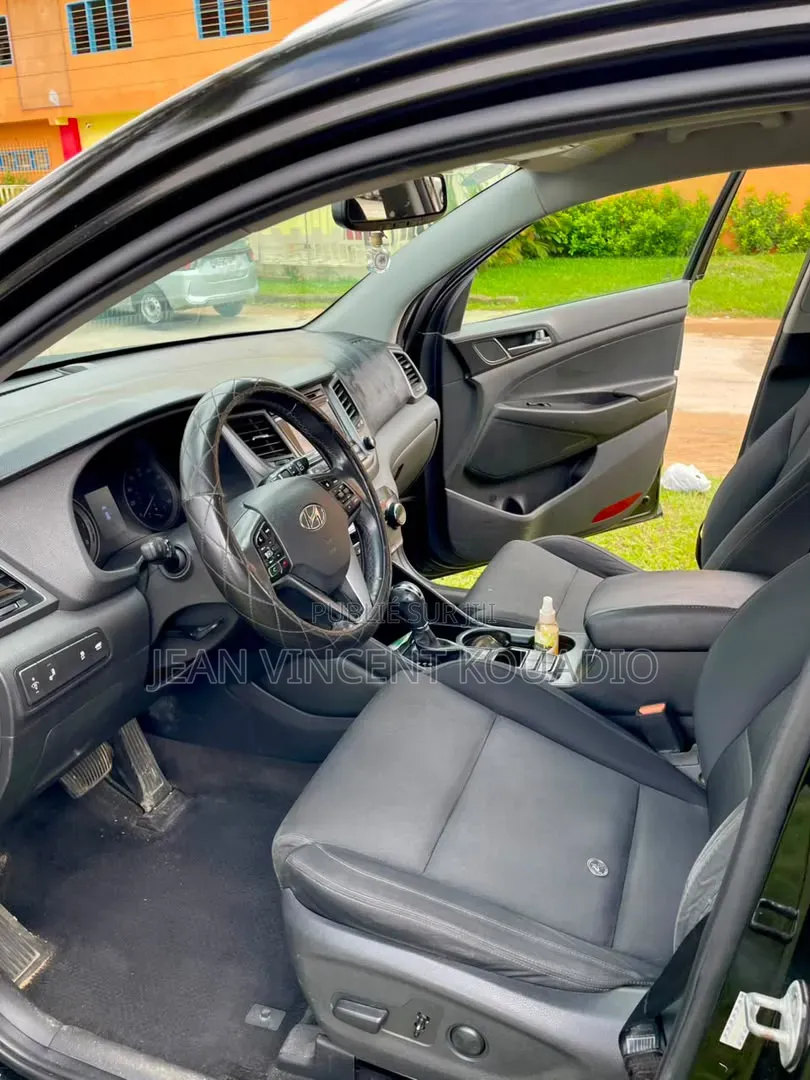 Hyundai Tucson 2016 Noir Mat
