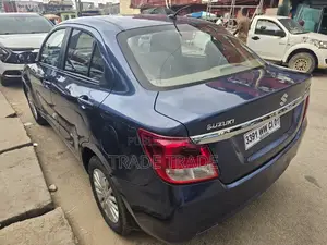 Suzuki Dzire 2024 Bleu