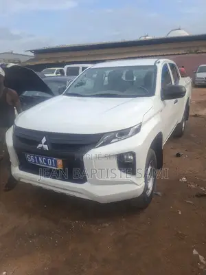 Mitsubishi L200 2021 Blanc