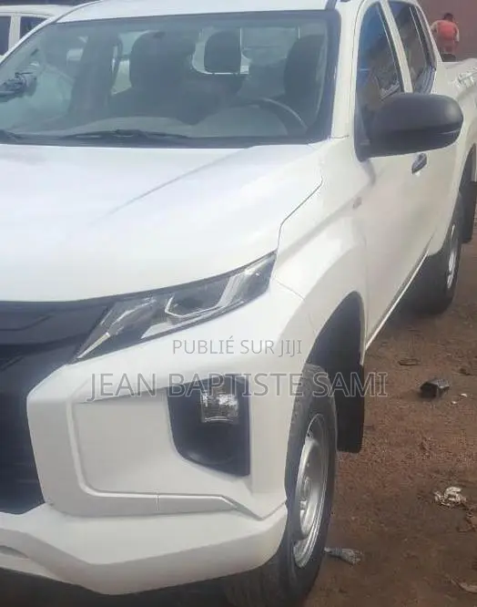 Mitsubishi L200 2021 Blanc