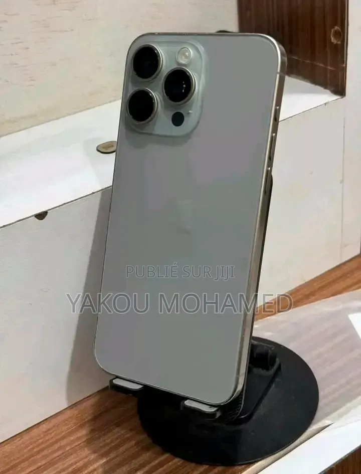Nouveau Apple iPhone 14 Pro Max 128 GB Jaune