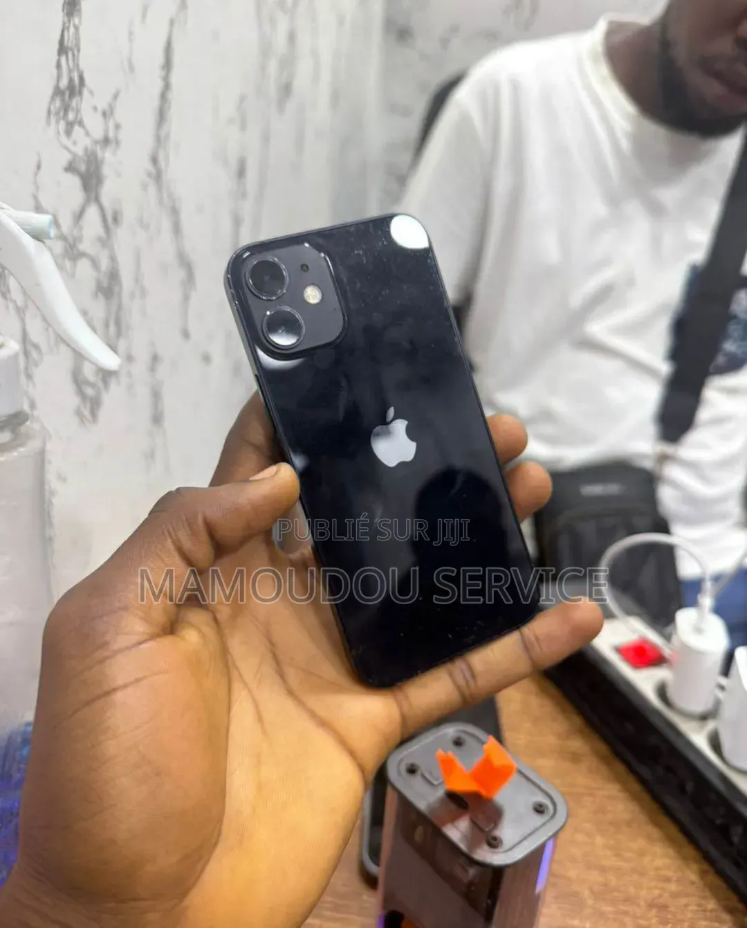 Nouveau Apple iPhone 12 mini 128 GB Noir