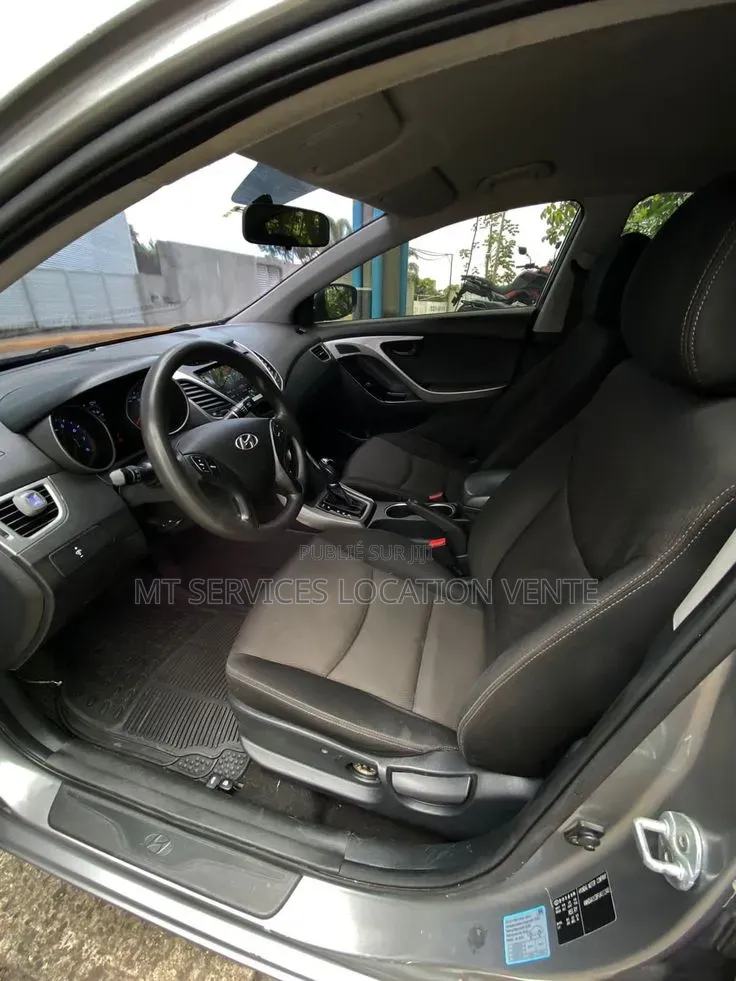 Hyundai Elantra 2016 Noir