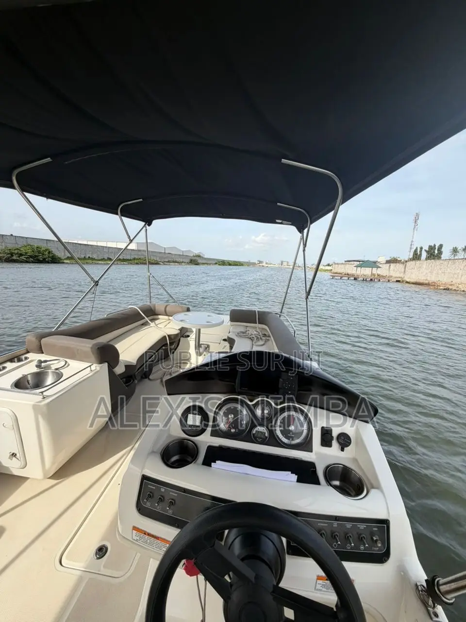 Bateau Plaisance Bayliner Élément Xr 7 300 Chevaux Mercury 80million