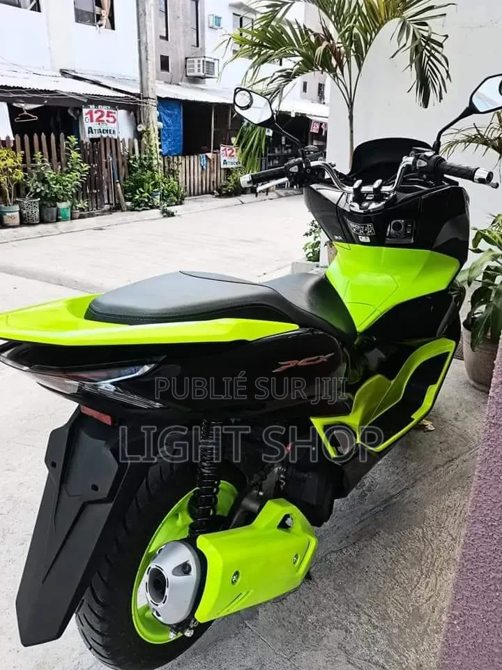 Nouveau Yamaha NMAX 155 2023 Blanc