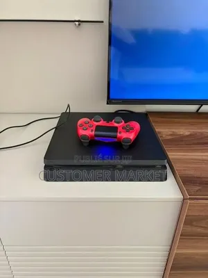 Ps4 Slim en Toute Originalité