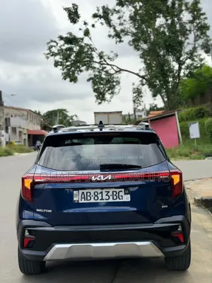 Nouveau Kia Seltos 2024 Bleu
