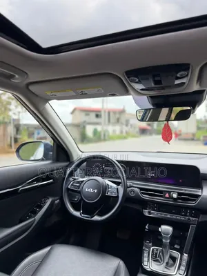 Nouveau Kia Seltos 2024 Bleu