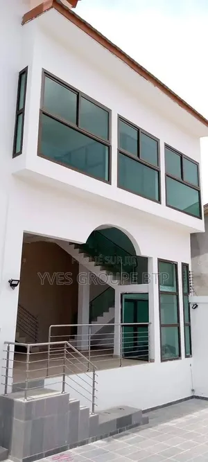 Menuiserie Aluminium - Villas Immeuble R+1 À R+4.