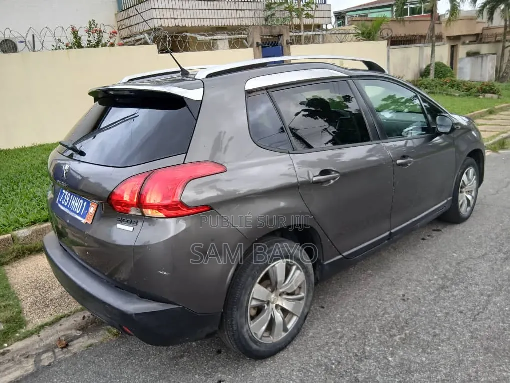 Peugeot 2008 2017 Gris