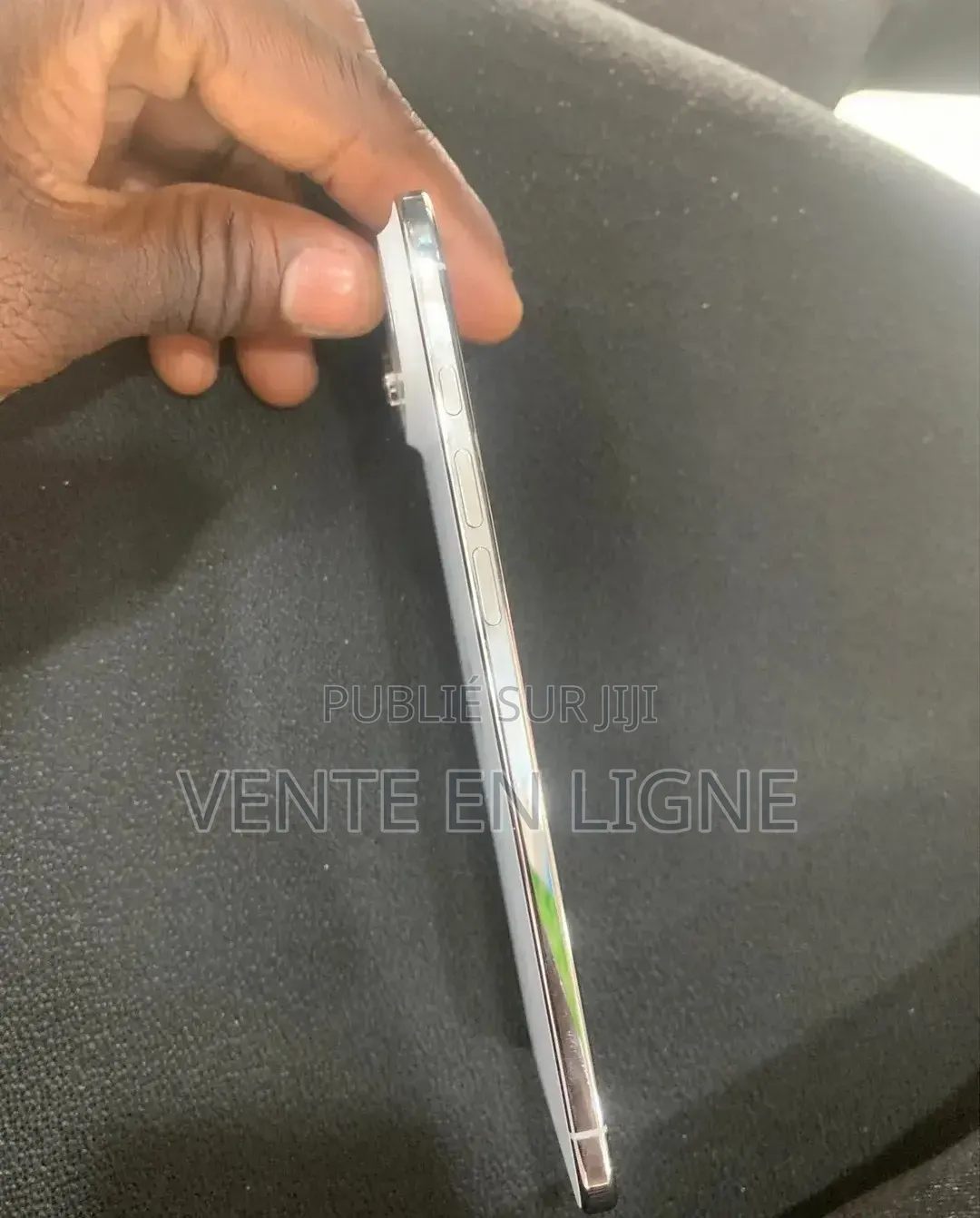 Nouveau Apple iPhone 17e 512 GB Bleu