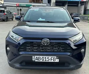 Toyota RAV4 2022 Bleu