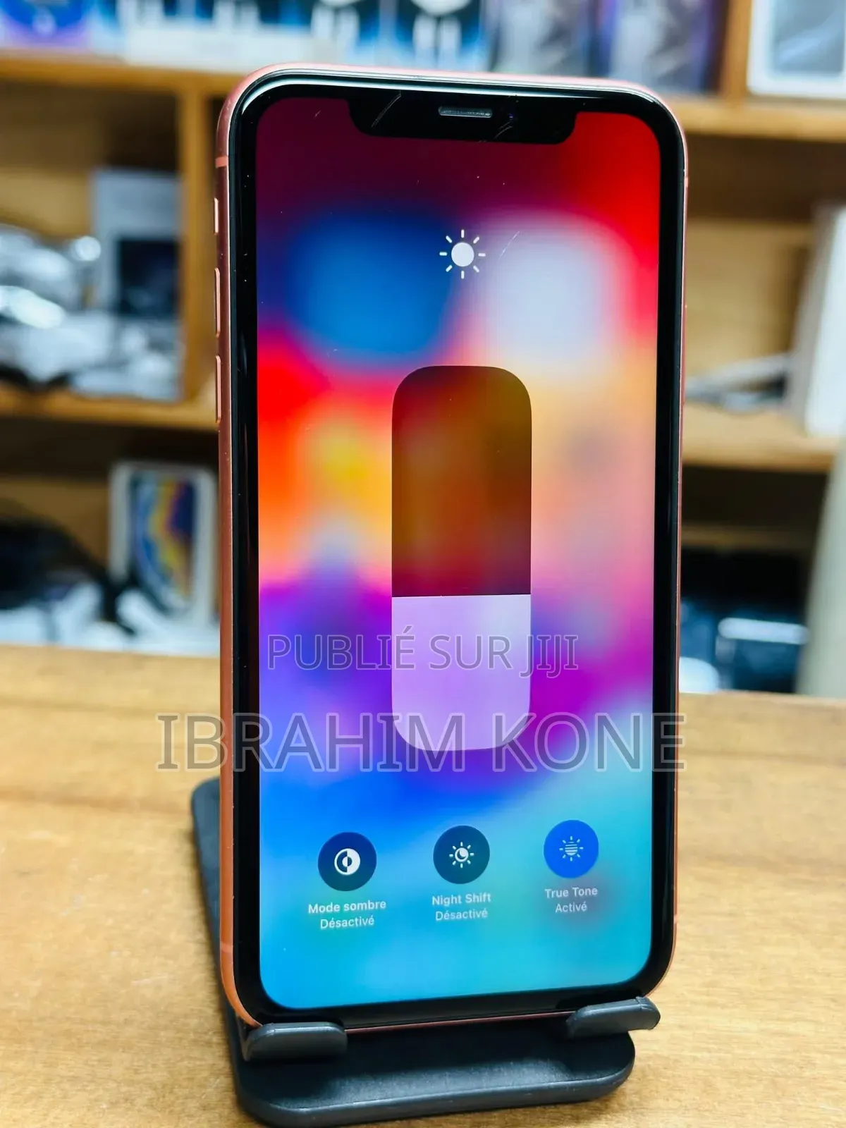 Nouveau Apple iPhone XR 64 GB Argenté