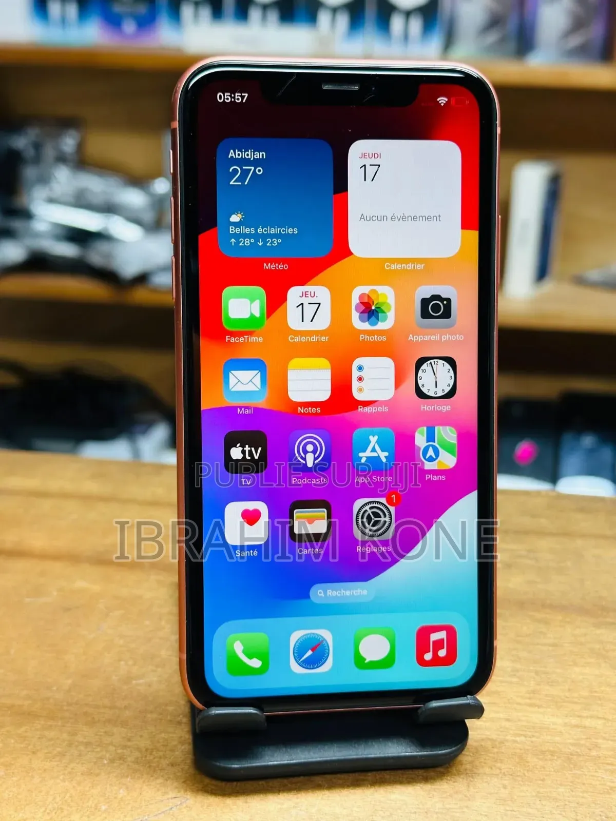 Nouveau Apple iPhone XR 64 GB Argenté