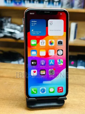 Nouveau Apple iPhone XR 64 GB Argenté