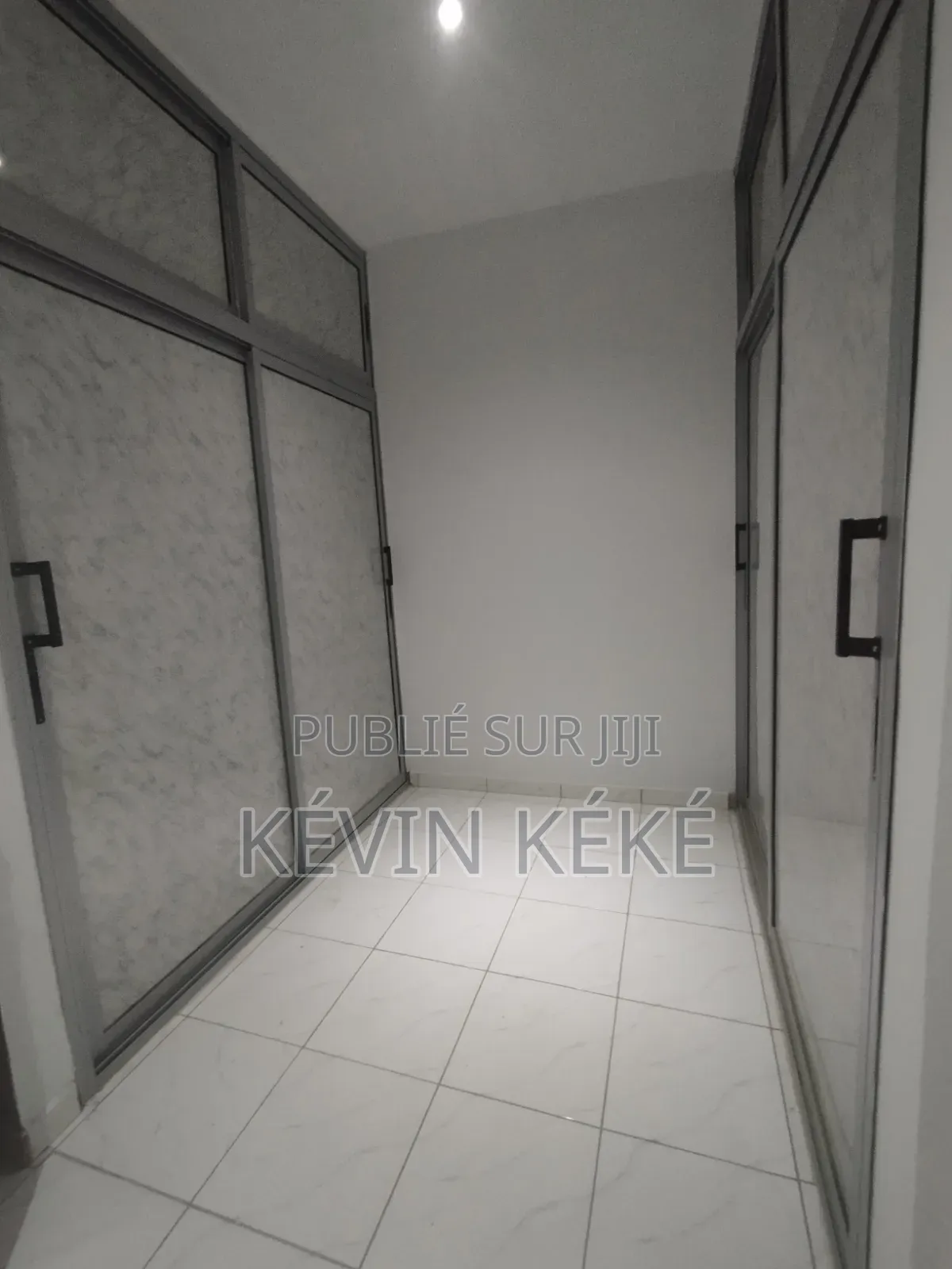 4chbre Duplex dans Grâces Immobilier, Bingerville à Louer