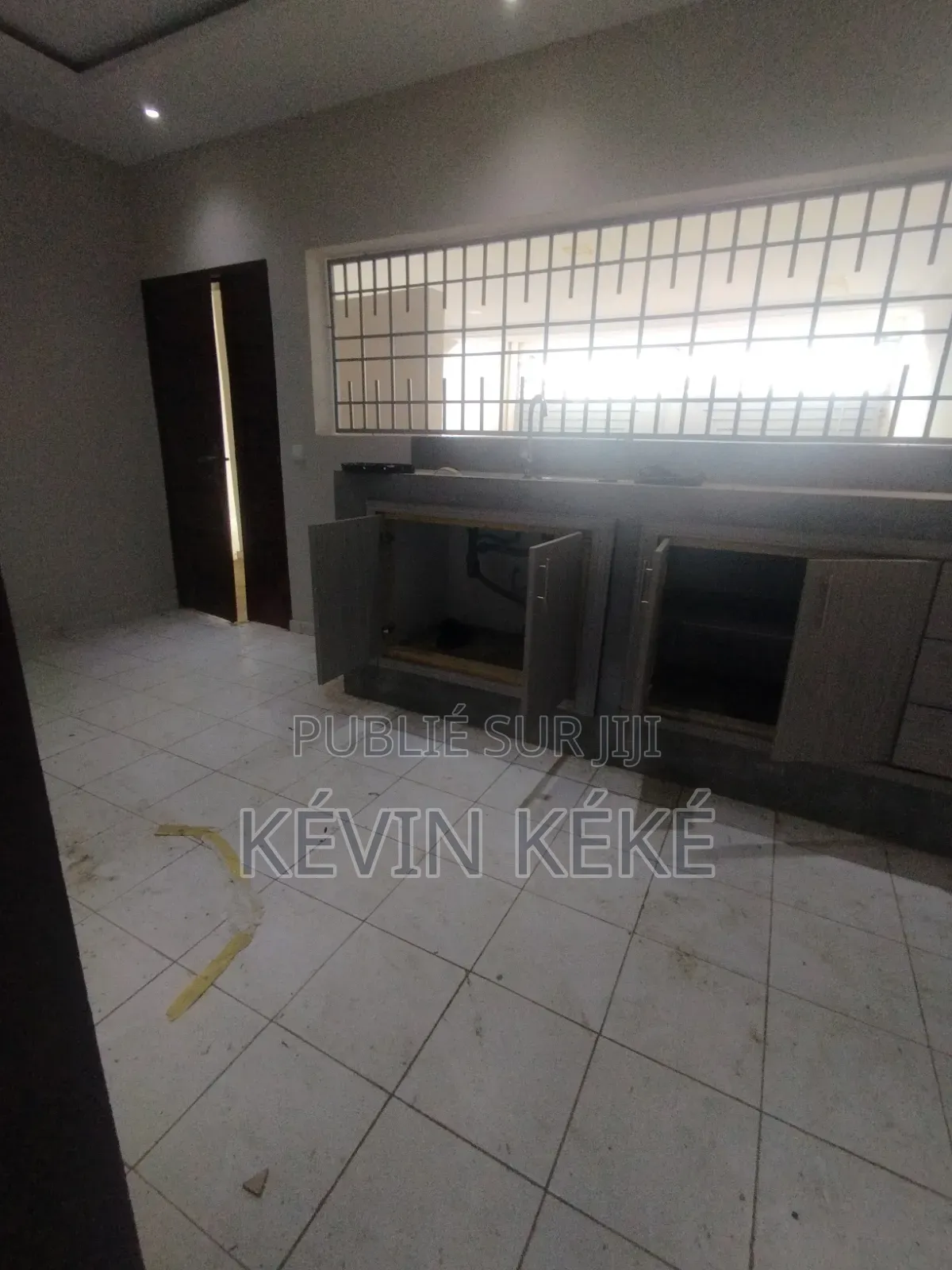 4chbre Duplex dans Grâces Immobilier, Bingerville à Louer