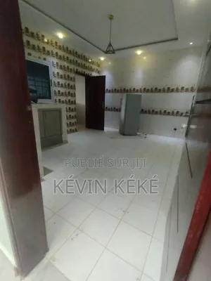 4chbre Duplex dans Grâces Immobilier, Bingerville à Louer