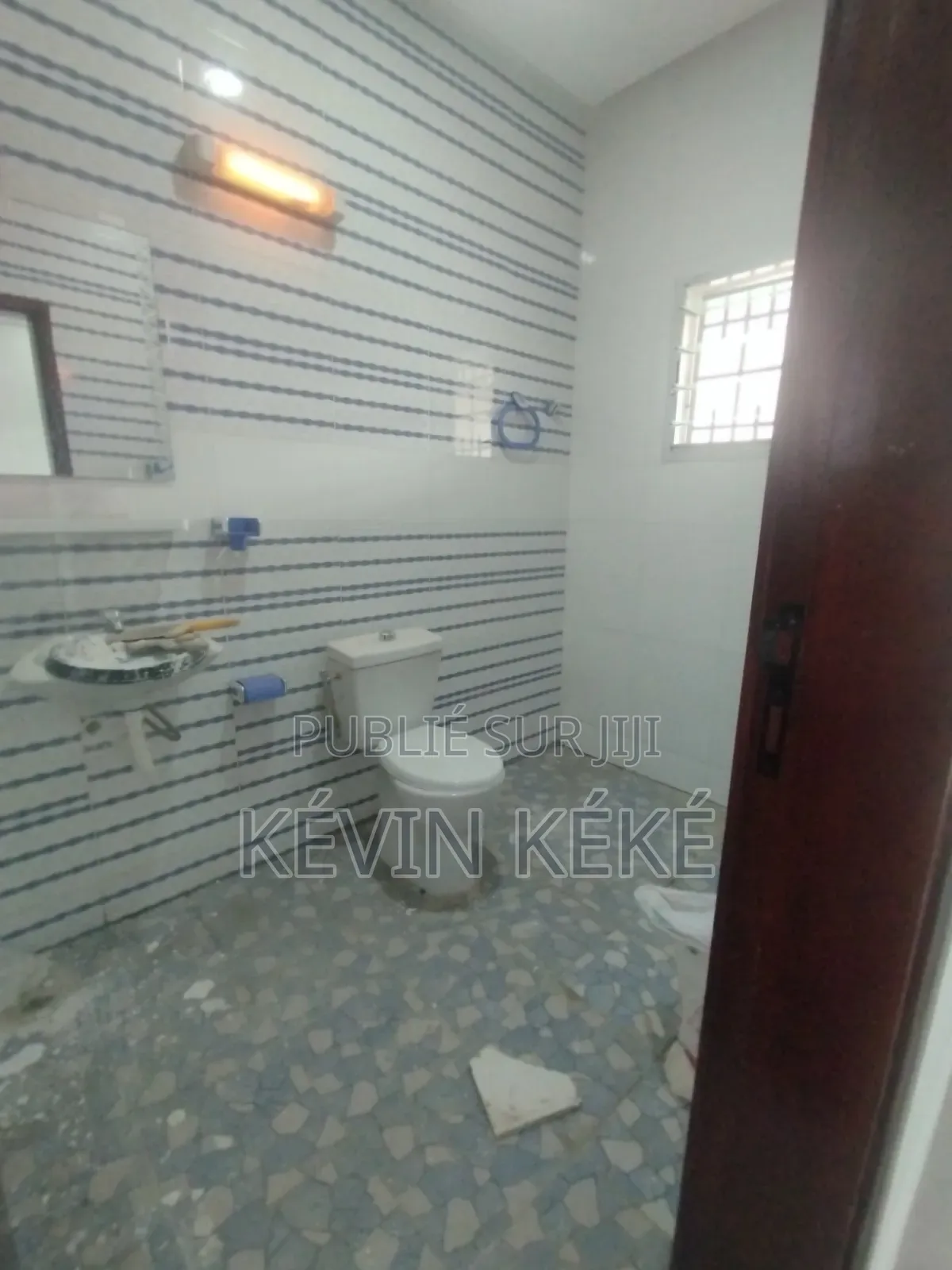 4chbre Duplex dans Grâces Immobilier, Bingerville à Louer