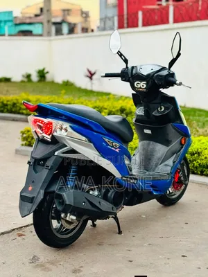 Nouveau KTM Duke 125 2025 Bleu