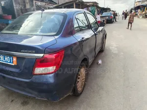 Suzuki Dzire 2022 Bleu