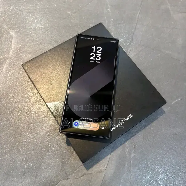 Nouveau Samsung Galaxy Z Flip 256 GB Noir
