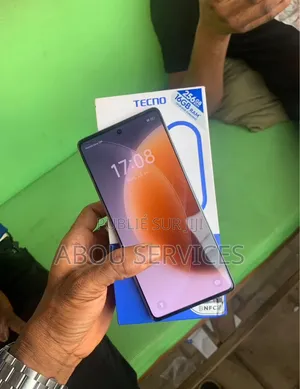Nouveau Tecno Camon 30 256 GB Autre