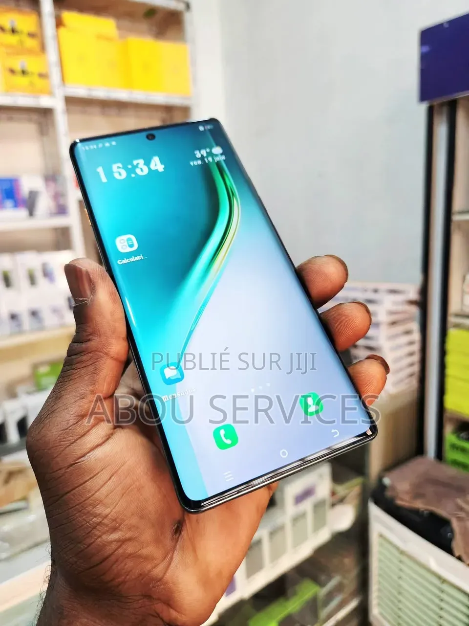 Nouveau Tecno Camon 40 Pro 5G 256 GB Autre