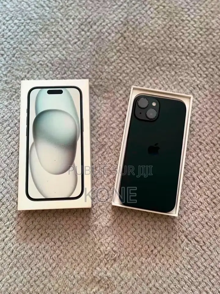 Nouveau Apple iPhone 15 256 GB Noir