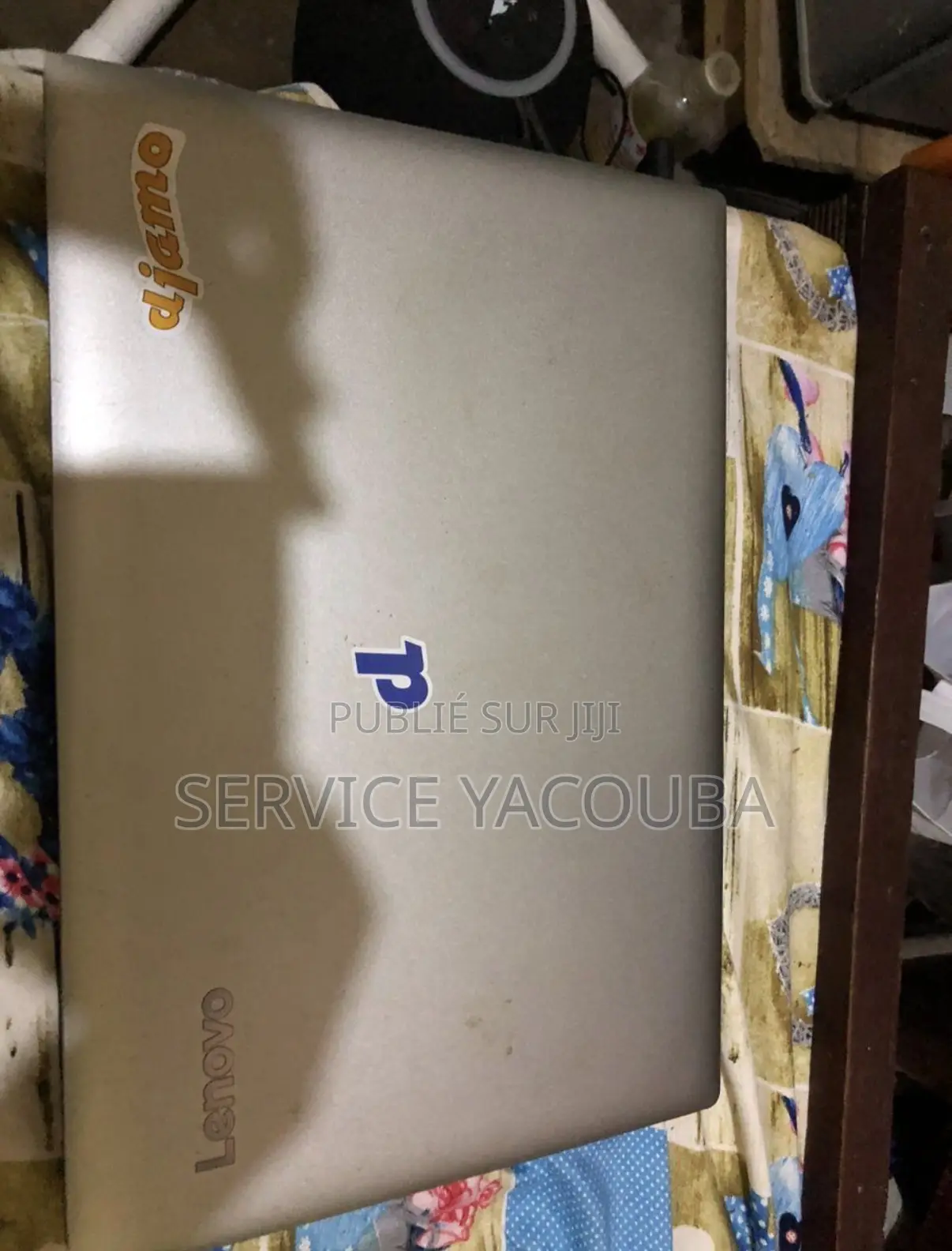 Ordinateur portable Lenovo 300e 4GB Intel Core i3 SSD 128GB