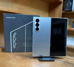 Nouveau Samsung Galaxy S24 Ultra 1 TB Noir