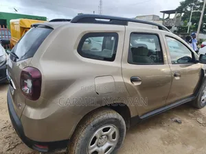 Renault Duster 2019 Beige