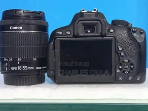 Canon Eos 700d + Objectif 18-55mm