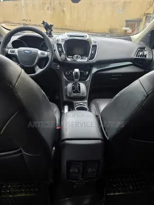Ford Escape 2015 Gris