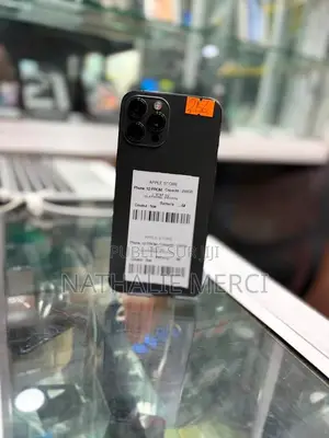 Nouveau Apple iPhone 12 Pro 128 GB Noir