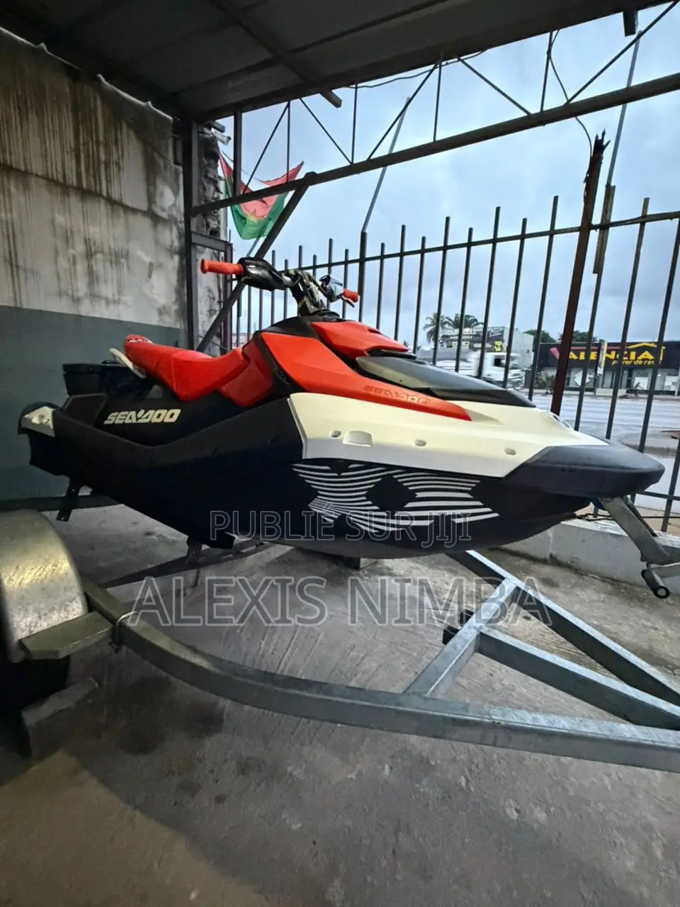 En Vente Jetski Trixx for 3 Années 2025 14million