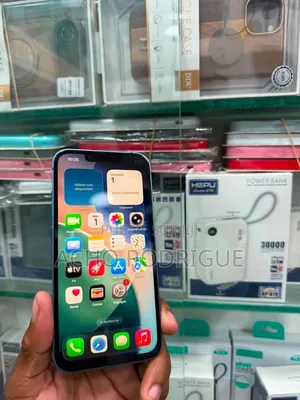 Nouveau Apple iPhone 13 128 GB Bleu