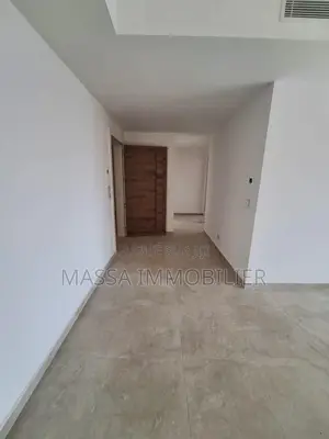 2chbre Appartement dans Massa Immobilier, Marcory à Louer