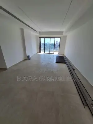 2chbre Appartement dans Massa Immobilier, Marcory à Louer