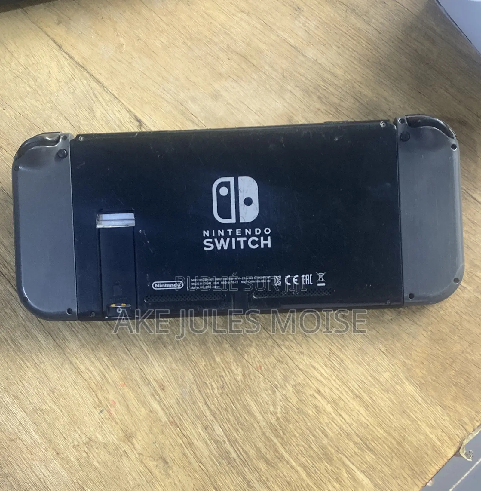 Nintendo Switch Quasi Neuf