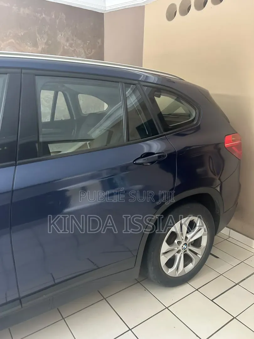 BMW X1 xDrive28i AWD 2016 Bleu