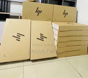 Nouveau Ordinateur portable HP 240 G8 8GB Intel Core i5 SSD 512GB