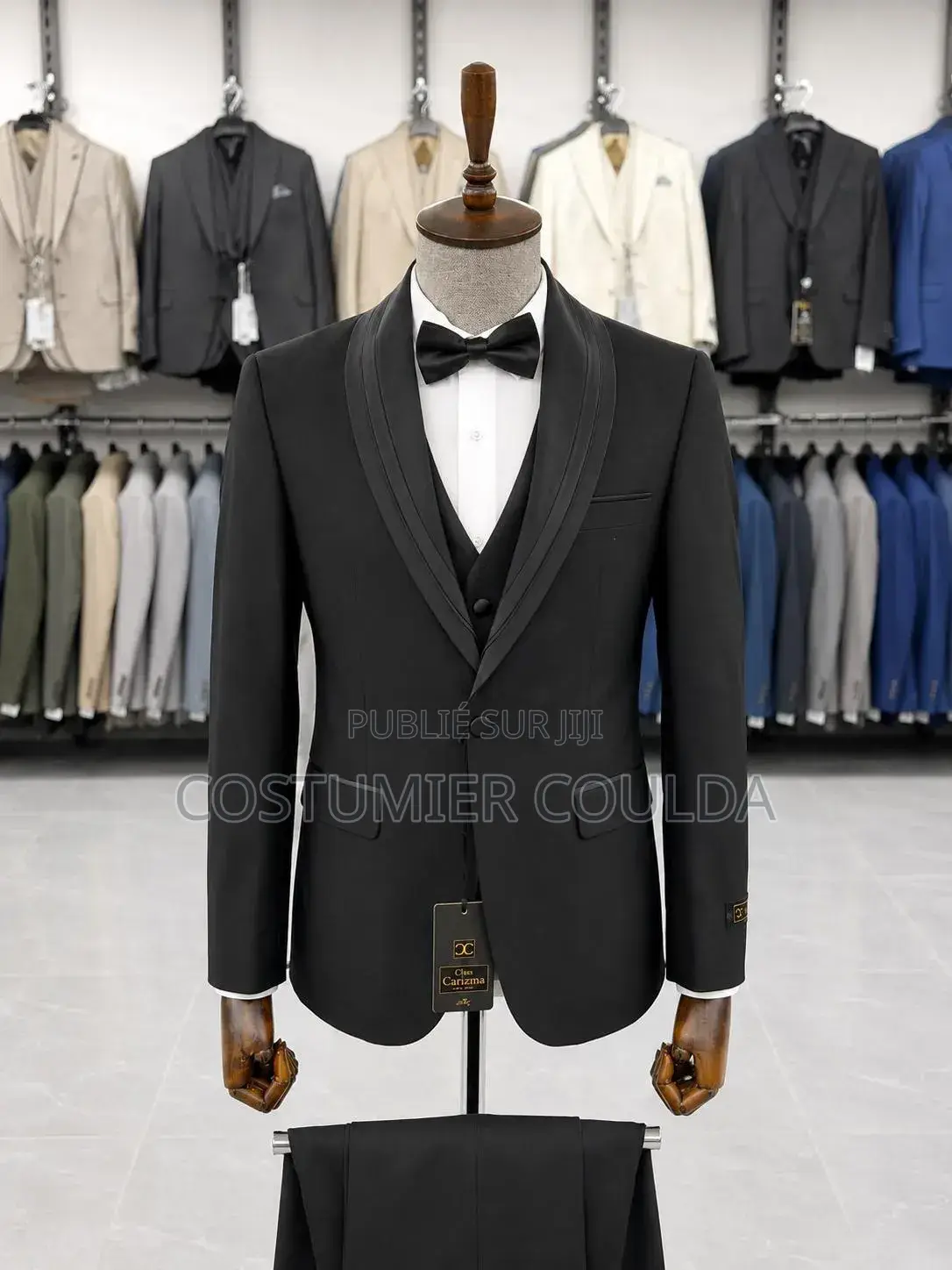 Costume De Qualité