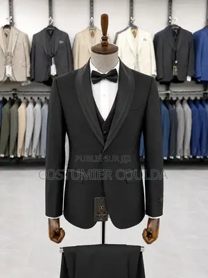 Costume De Qualité