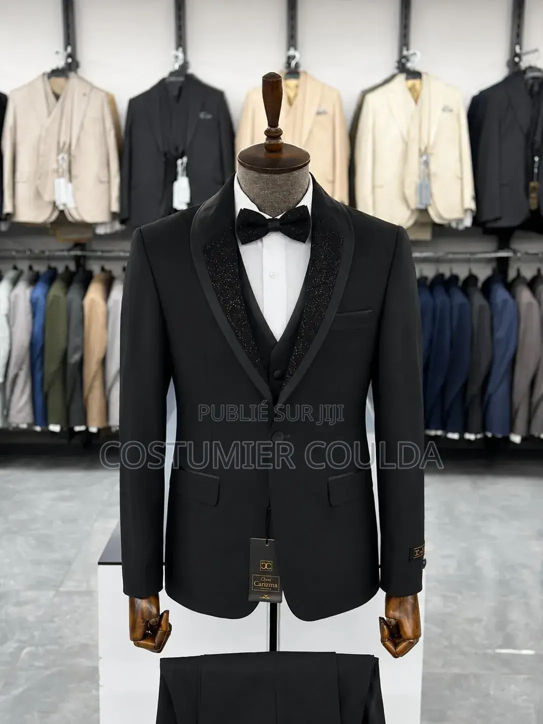 Costume De Qualité