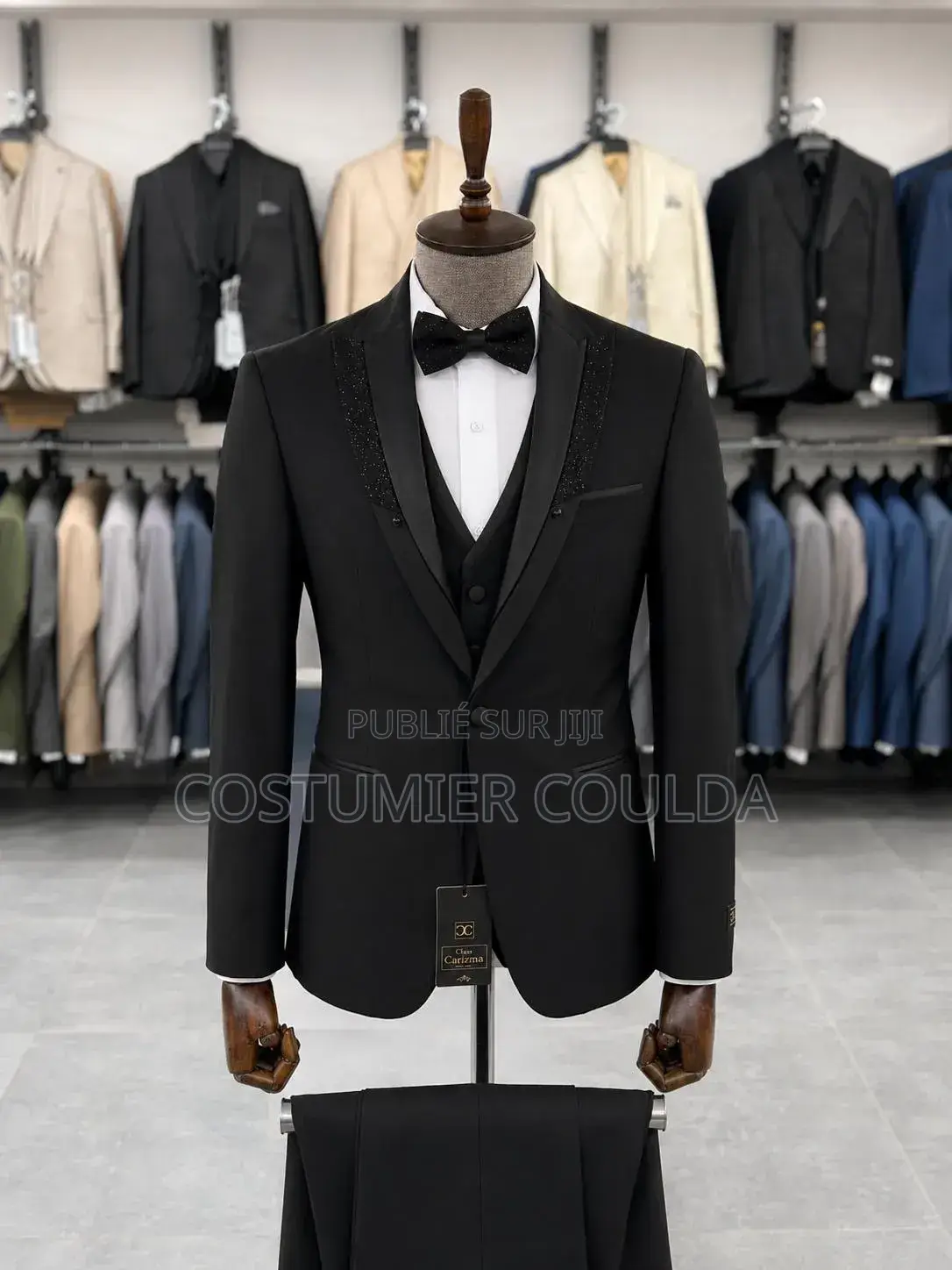 Costume De Qualité