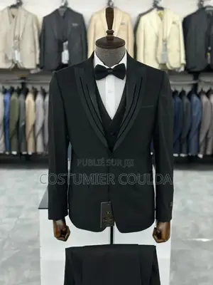 Costume De Qualité