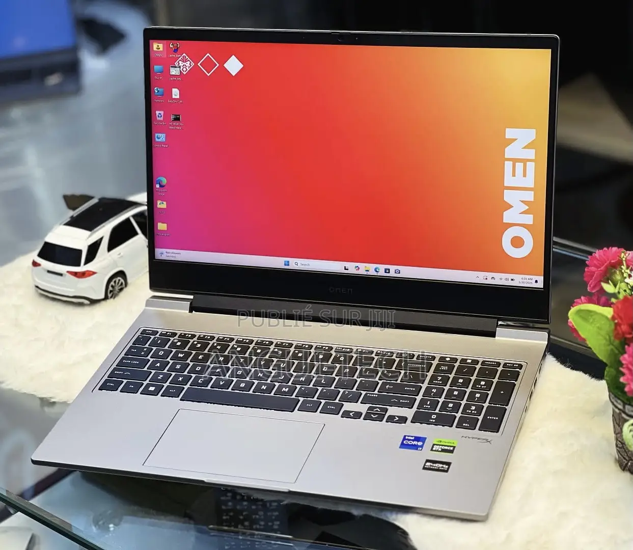 Nouveau Ordinateur portable HP Omen 16 16GB Intel Core i7 SSD 512GB