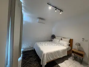 Meublé 3chbre Appartement dans Cocody à Louer