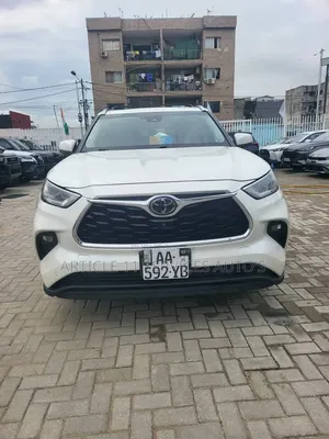 Toyota Highlander 2023 Blanc